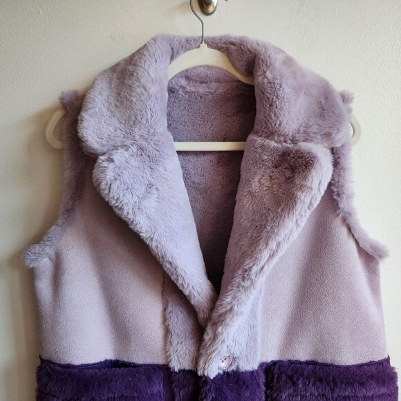 *NWT* Uchuu Reversible Faux Fur Purple/Lilac Long Vest - One Size - Picture 9 of 16